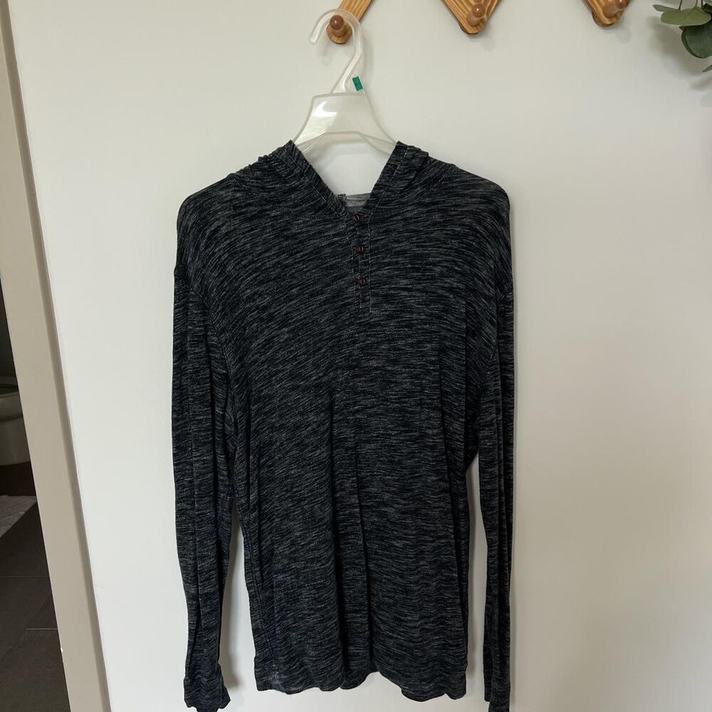 Unbranded Men's Grey and Black Shirt